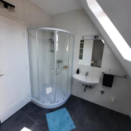 Apartment Varlak Apartman